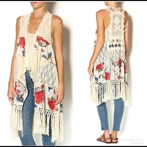 Floral Fringe Lace Shawl